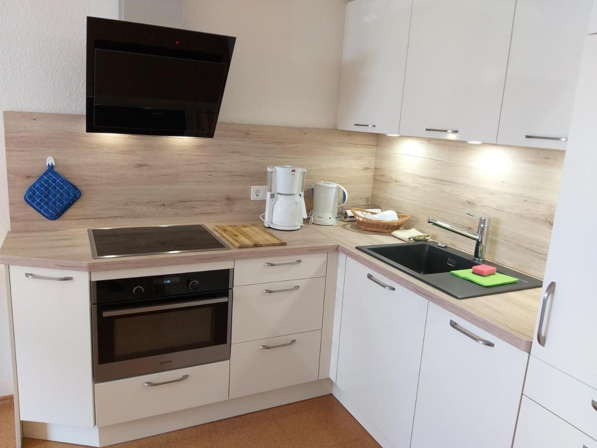 Zwei Ferienwohnungen Ankerpatz 70 Qm Mit Loggia & Puppenstube 50 Qm Mit Gartenterrasse In Hagenburg Naehe Steinhuder Meer Екстериор снимка